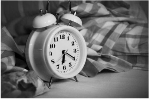 研究表明：睡眠规律对成年人同样重要