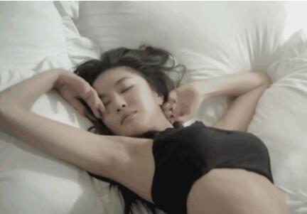 经常熬夜竟会影响性生活？每晚睡多久才会更“性福”？