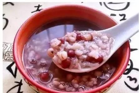 减肥、祛湿，薏米红豆汤的功效你知道吗