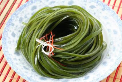 海带富含多种微量元素是女性理想的健康食品
