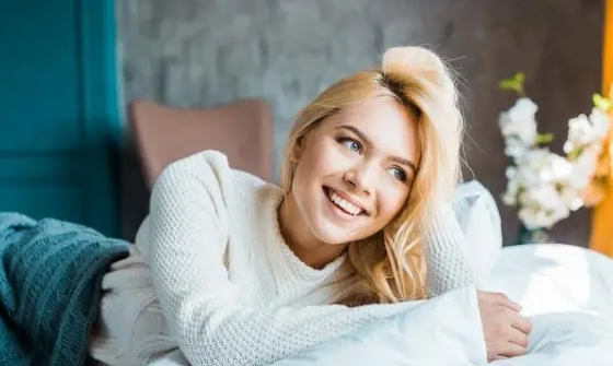 新婚之夜就是让一个女孩变成了一个真正的女人 初夜时要注意哪些问题？