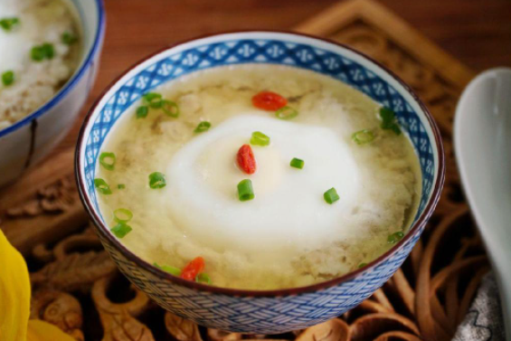 中老年人：早餐少吃油条馒头，多吃这些好消化