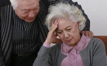家有老人睡不好怎么办？教你几个习惯，学起来！