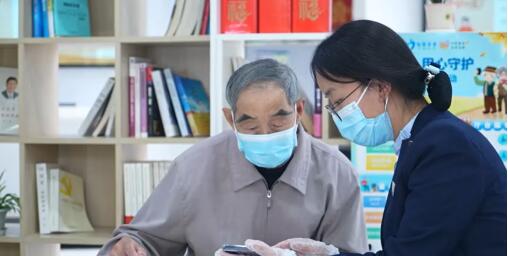 中国移动北京公司:开展暖心志愿服务 点亮人民美好数智生活(图3) 中国移动北京公司:开展暖心志愿服务 点亮人民美好数智生活(图3)